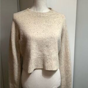 Universal Thread Cream Speckled Crewneck Cropped Sweater
